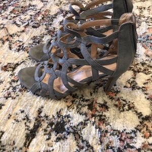 Women’s Katie and Kelly grey/blue cages sandals